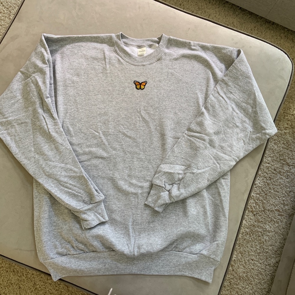 c u s t o m ✨ cozy butterfly crewneck🦋 - Picture 7 of 12